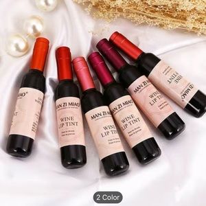 Lip tint wine bottle only 1 color on image